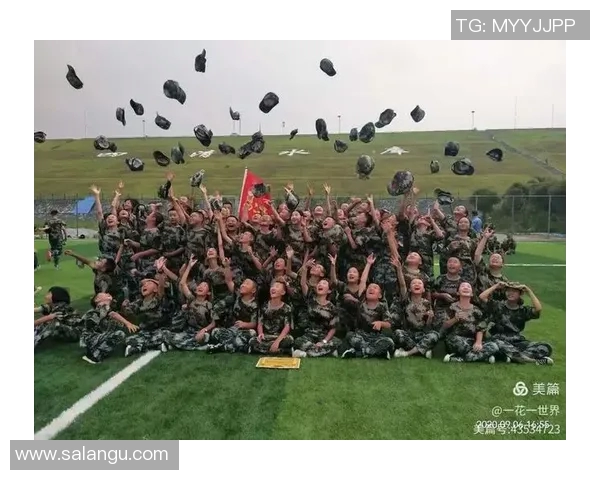 正能量足球明星精神风貌展现激励年轻人奋勇前行